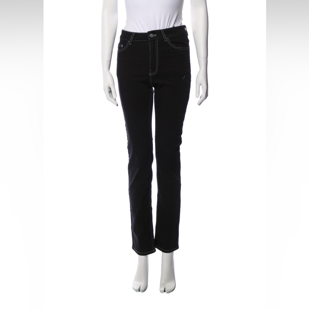 Mid-rise Straight Leg jeans w tags